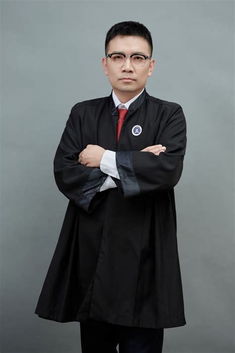 兼职律师 华裕涛 - 我们团队 - 黑龙江友翔律师事务所