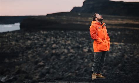 缪缪官网2021春夏新款(缪缪2023早春)