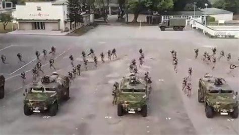解放军驻港部队首次对公众开放军演[组图]_图片中国_中国网