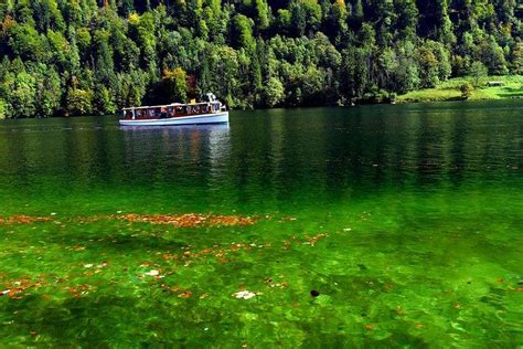梦见绿色的湖水是什么意思【好不好】 梦见绿绿的湖水-周易算命网
