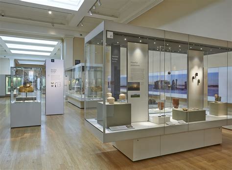 大英博物馆8月27日重新开馆：开放底层经典展厅，特展延期 | 中国书画展赛网