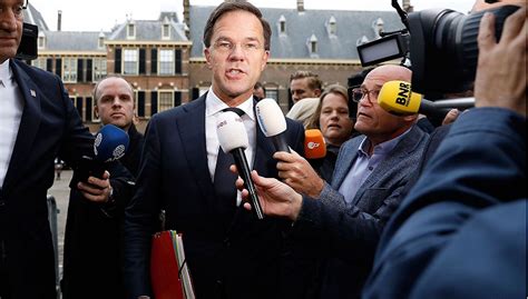 荷兰首相因育儿津贴丑闻下台：福利国家与新自由主义的斗争|界面新闻 · 天下