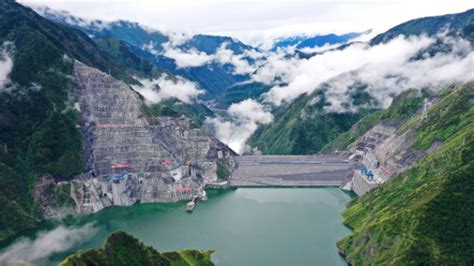 四川观察：开创9项世界之最！雅砻江两河口水电站正式投产发电-