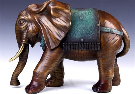 木雕大象摆件摆放有什么讲究 摆放木雕大象什么寓意 - 文化寓意 - 晟火网