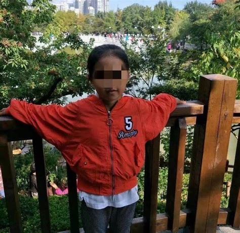 18岁女孩回榕报恩 为40名白血病患儿发红包鼓劲 - 福州 - 东南网