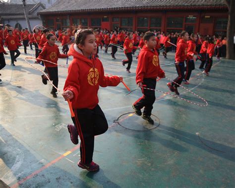 小跳绳牵动三校情 共寻校园跳绳运动创新与发展-千龙网·中国首都网