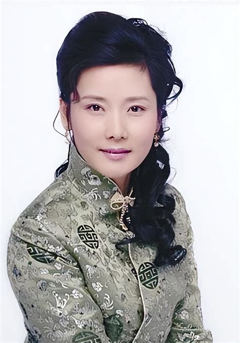 演员赵奎娥：与陈宝国相爱48年，40岁的儿子却成了她的心病 - 知乎