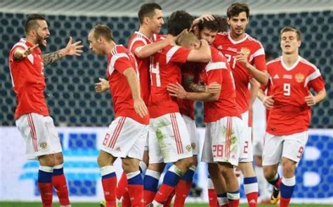 2018世界杯俄罗斯VS乌拉圭比分预测 俄罗斯VS埃及历史战绩谁能赢_足球新闻_海峡网