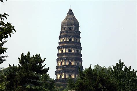 “先见虎丘塔，后见苏州城”，苏州一座历史悠久的古塔_发展