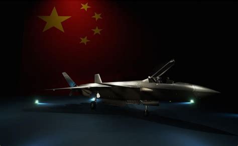 中国舰载电子战机歼15SG现身 叫板美国咆哮者