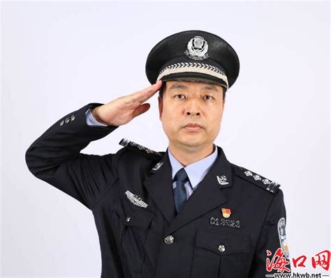 警察肩章所代表的荣誉-警服网