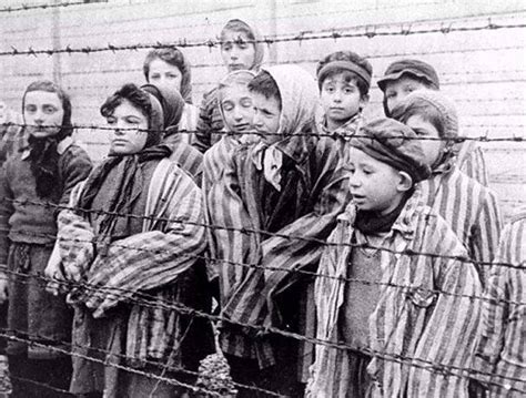 纳粹集中营“女魔头伊尔丝.科赫，她的“艺术品”让人不寒而栗_德国_艾利希_卡尔