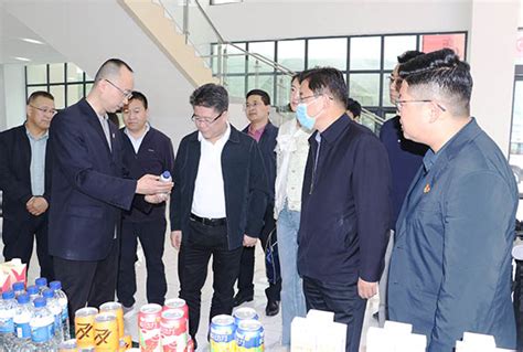 省委督查室主任马腾宇一行到公司调研指导工作--天水长城果汁集团有限公司