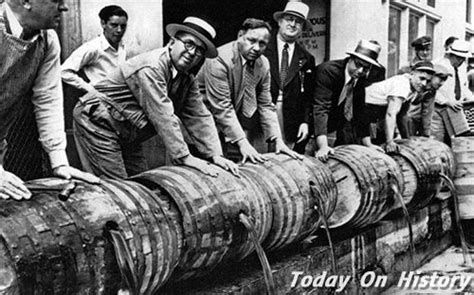 1920年1月16日美国通过禁酒法令 - 历史上的今天