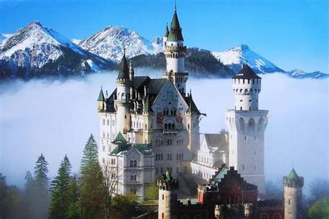 派勒斯城堡：向德国新天鹅堡致敬的宫殿_凤凰旅游