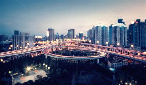 俯瞰武汉车水马龙的长江二桥高清图片下载-正版图片500964969-摄图网
