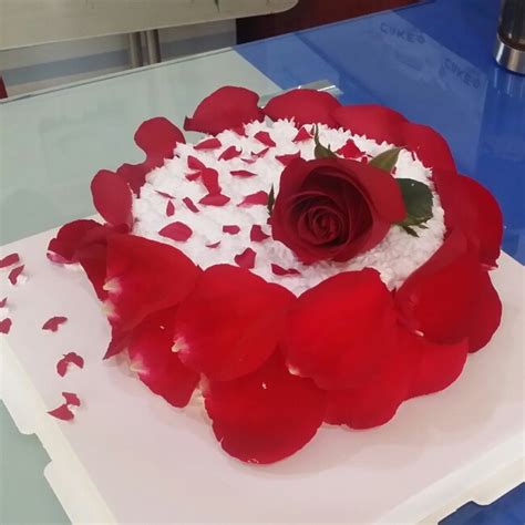 【玫瑰花蛋糕的做法】玫瑰花蛋糕怎么做_玫瑰花蛋糕的家常做法_下厨房