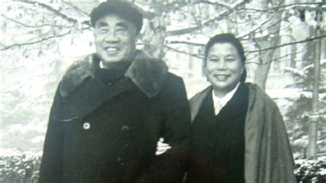 朱德元帅在1976年与世长辞，而她的第六任妻子康克清已陪伴他47年_凤凰网视频_凤凰网