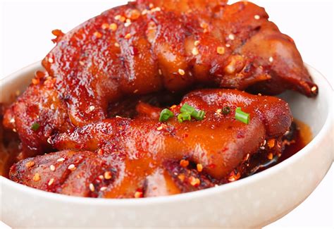 最受欢迎的郑州麻辣猪蹄的做法最正宗的做法，其实在家5步就能搞定，好吃不腻还营养 | 说明书网