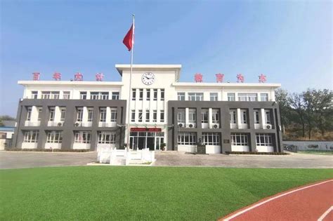 济南市区22所新建学校开门迎新，预计新增学位14万个_山东频道_凤凰网