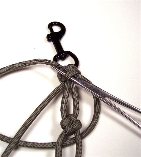 编织绳子钥匙扣的图解(绳子编织钥匙扣教程) - 冰球网