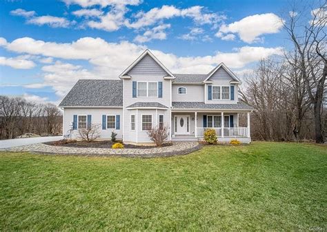 8 Sunrise Point, Chester, NY 10918 | Zillow