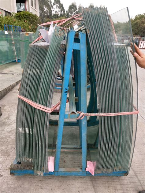 售楼部圆形不锈钢摆件 - 深圳市凡贝尔玻璃钢工艺有限公司