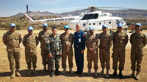 中国第十批赴马里维和部队全体官兵荣获联合国“和平勋章”_凤凰网视频_凤凰网