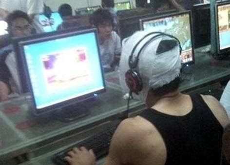 普通网吧与外星人俱乐部土豪网咖的区别-Alienware Area-51_杭州台式电脑行情-中关村在线