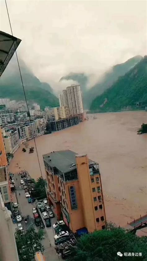 暴雨来袭 云南盐津发生泥石流灾害-图片频道