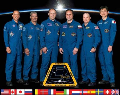 国际空间站换班, 远征54号首批宇航员还在飞 - 知乎