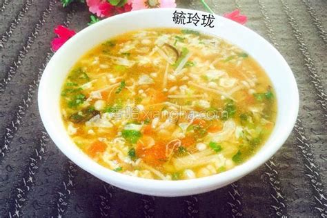 金针菇汤的做法_菜谱_香哈网