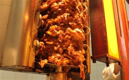 土耳其旋转烤肉Kebap是在德国发明的！_特色美食_最新消息莱拓旅游网