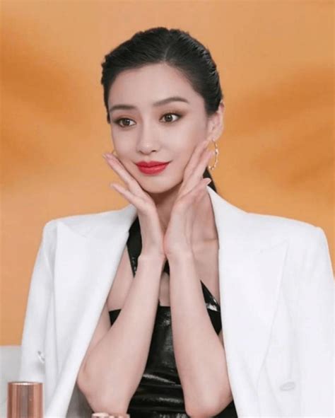 Angelababy穿男装图片