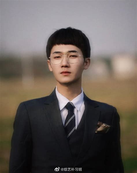 李昊霖图片