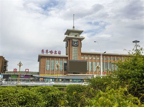京哈高铁将首次延伸至齐齐哈尔开行-东北网黑龙江-东北网