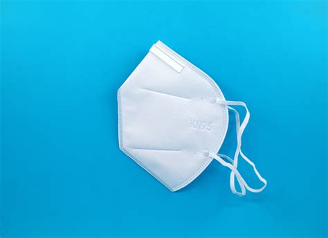 润正名优N95医用防护口罩独立包装无菌折叠型拱形头带式批发包邮-阿里巴巴