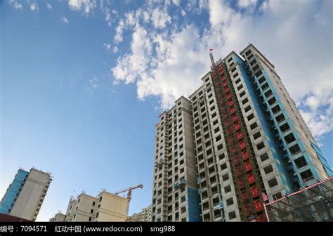 蓝天下在建的居民小区高楼高清图片下载_红动中国