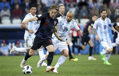 2014年世界杯阿根廷3-2尼日利亚，梅西梅开二度打进任意球世界波_腾讯视频