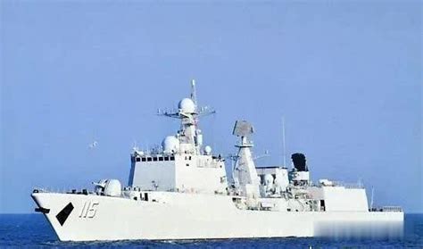 中国052C神盾舰为何改装双机库 反潜战力将超越052D_手机新浪网
