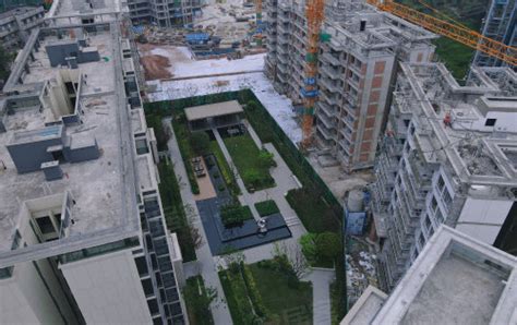 印江州动态:印江州四期楼栋外观及部分绿化，了解更多印江州详情微聊我-重庆安居客
