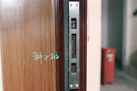 重庆市地弹门玻璃门门禁系统安装指纹刷卡密码门禁锁 - 荣博 - 九正建材网