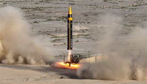 伊朗展示新的地下弹道导弹基地 - 2016年1月6日, 俄罗斯卫星通讯社