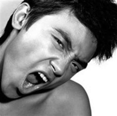 灰色头像非主流男生