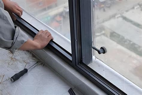 窗户隔音太差影响到日常生活 要怎么解决隔音问题 - 找找网