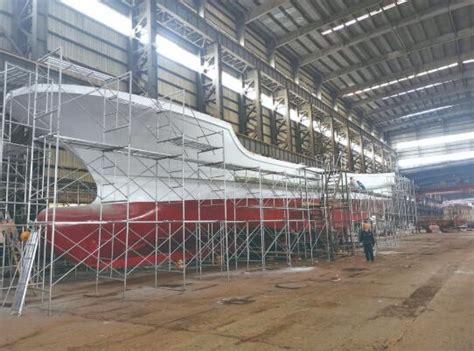 我区建造的首艘玻璃钢渔船将交付-普陀新闻网