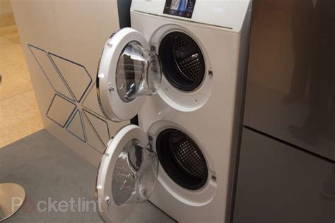 海尔展示双滚筒洗衣机 更智能更方便_科技_环球网