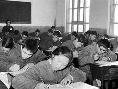 1977年10月21日，中国恢复高考，一个月后考试|考试|恢复高考|高考_新浪新闻