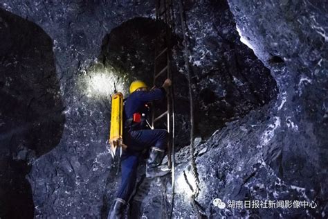 地下570米，鏖战的矿工 - 推荐 - 新湖南