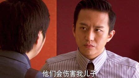 《爱情公寓》曾小贤借钱，张伟终于找到当律师的优越感_腾讯视频